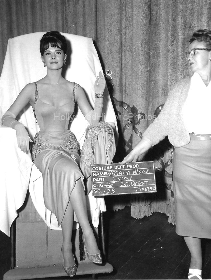 Natalie Wood 1962 1 Wardrobe WM.jpg